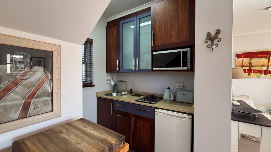 To Let 2 Bedroom Property for Rent in Thesen Islands Western Cape